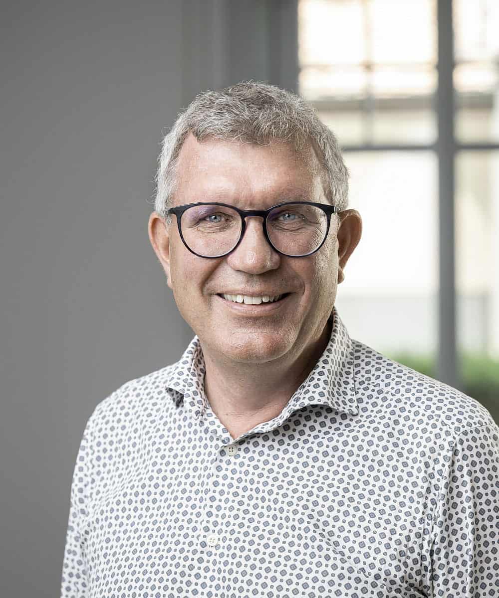 Dr. Guido Estermann